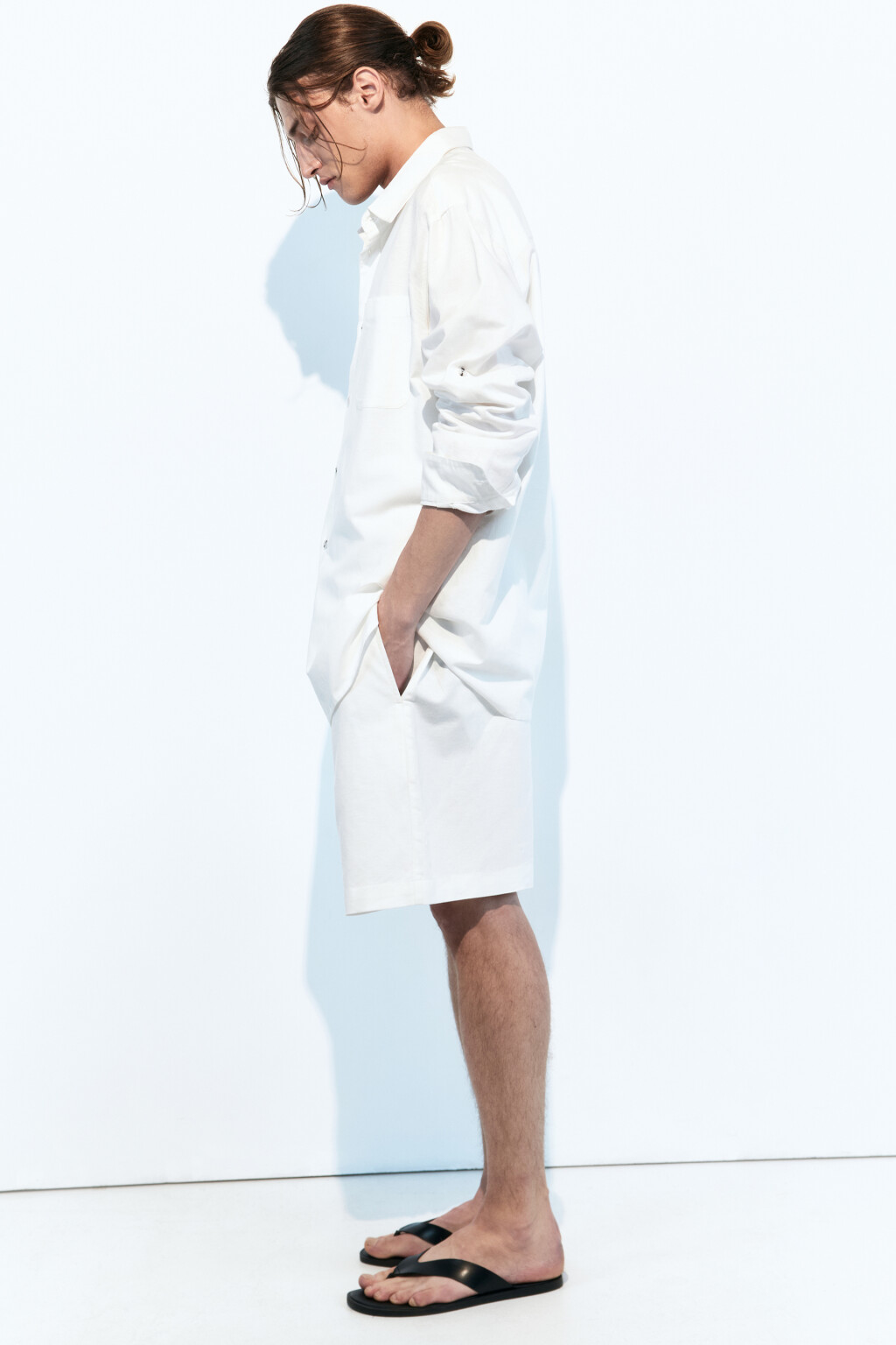 Шорты льняные с резинкой на поясе - цвет белый - 1