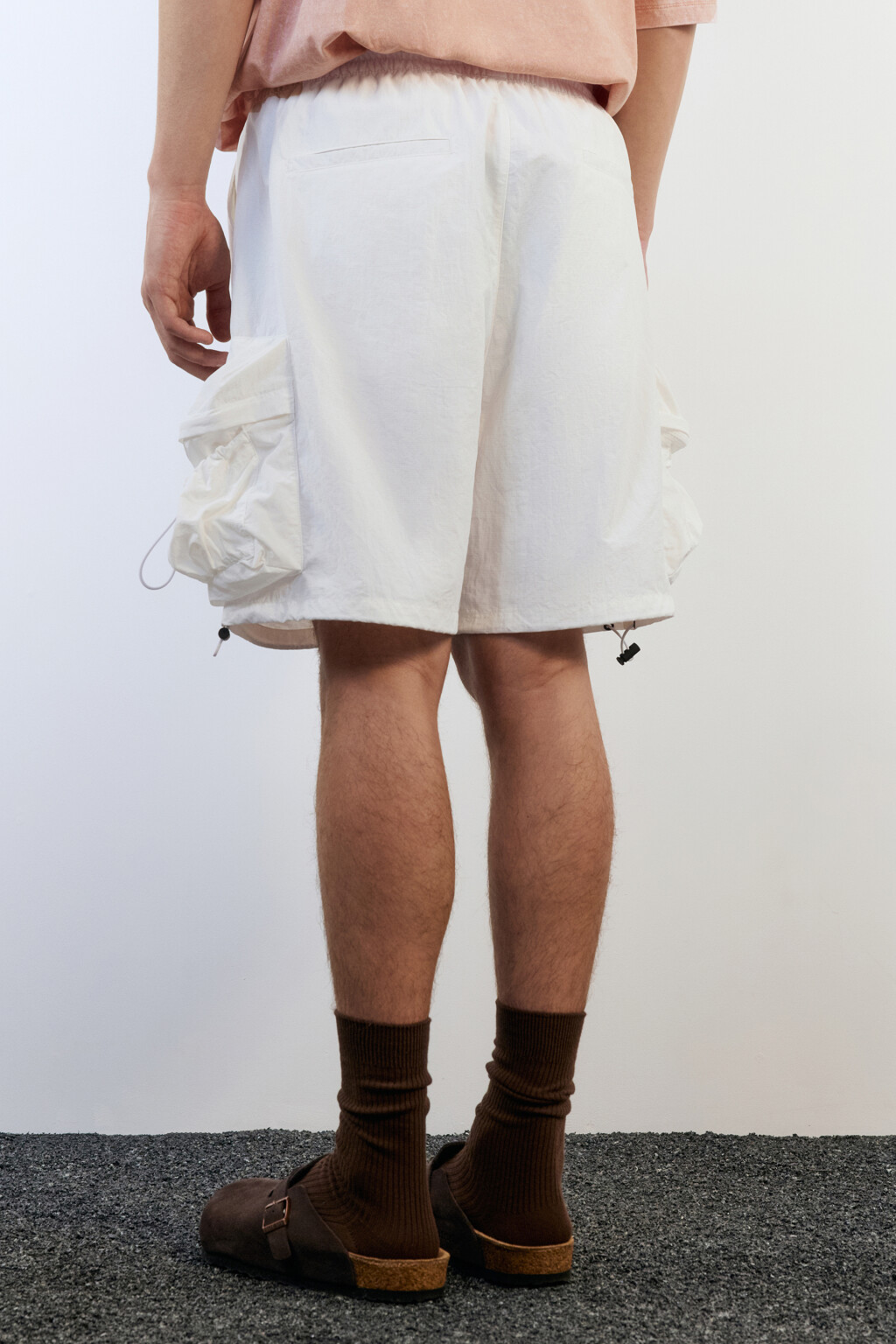 Шорты-парашюты с объемными карманами - цвет белый - 4