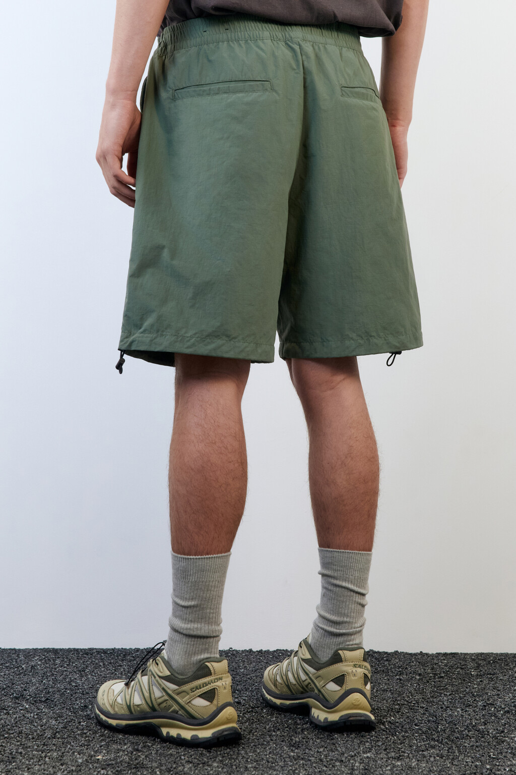 Шорты широкие с поясом на завязках - цвет зеленый - 4