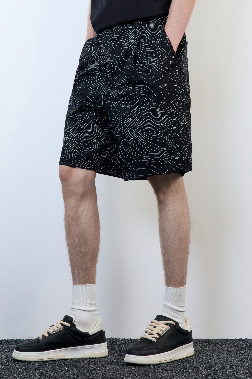 Шорты-бермуды хлопковые с принтом - цвет черный - 3