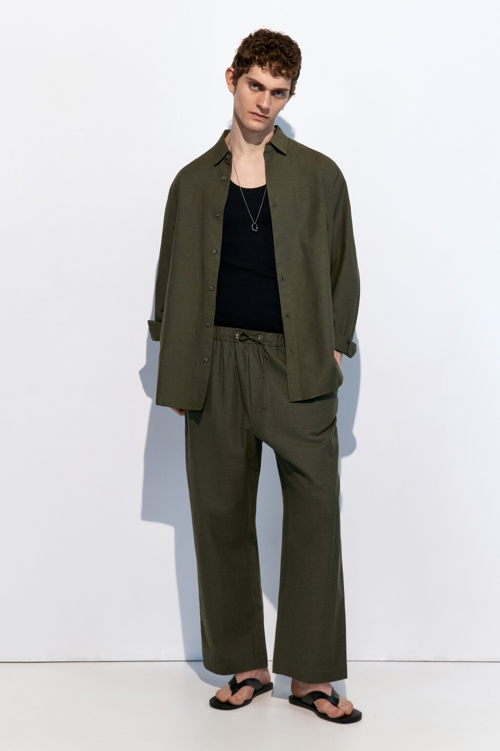 Рубашка прямая из льняной ткани - цвет зеленый - 5