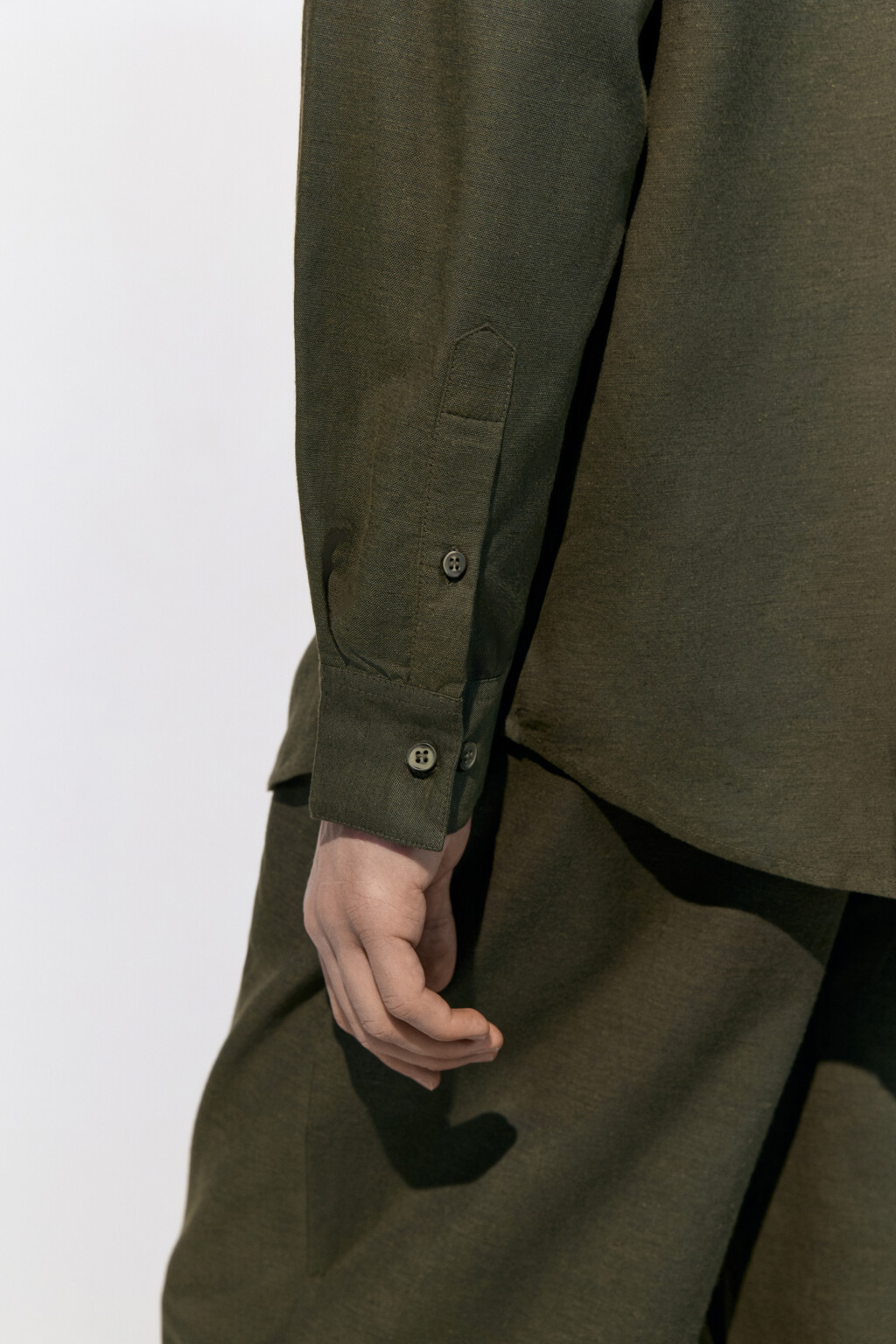 Рубашка прямая из льняной ткани - цвет зеленый - 7