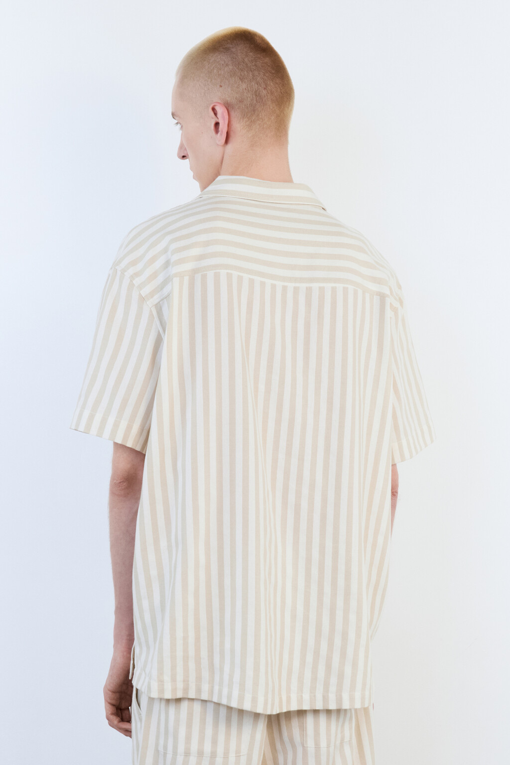 Рубашка в полоску с коротким рукавом - цвет бежевый - 4