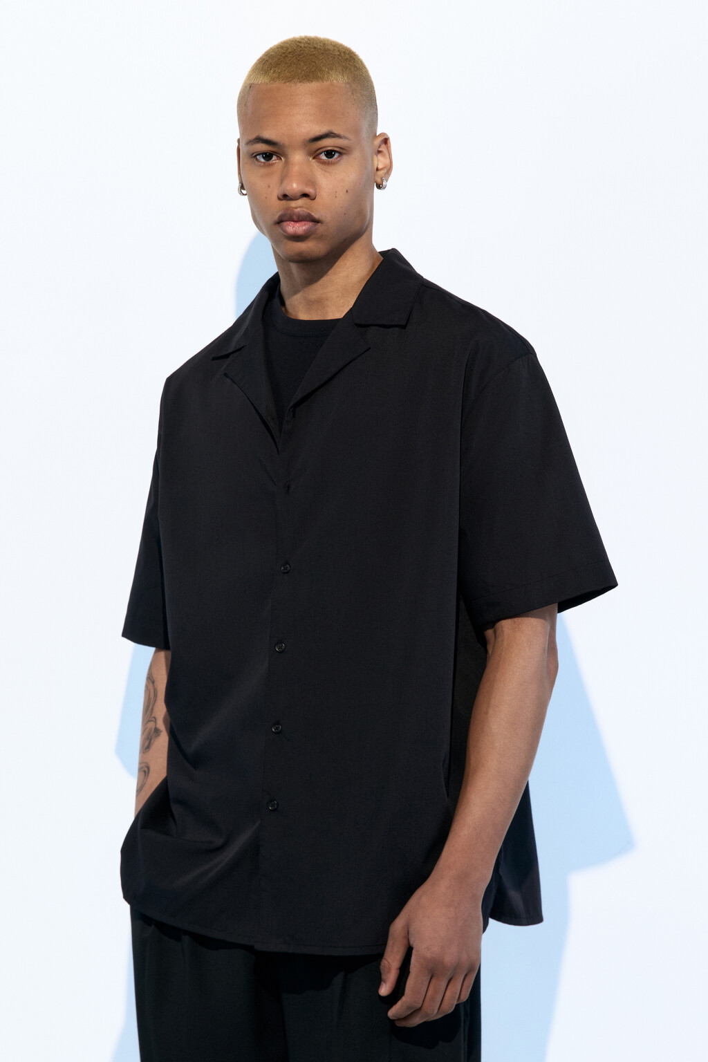Рубашка прямая с коротким рукавом - цвет черный - 4