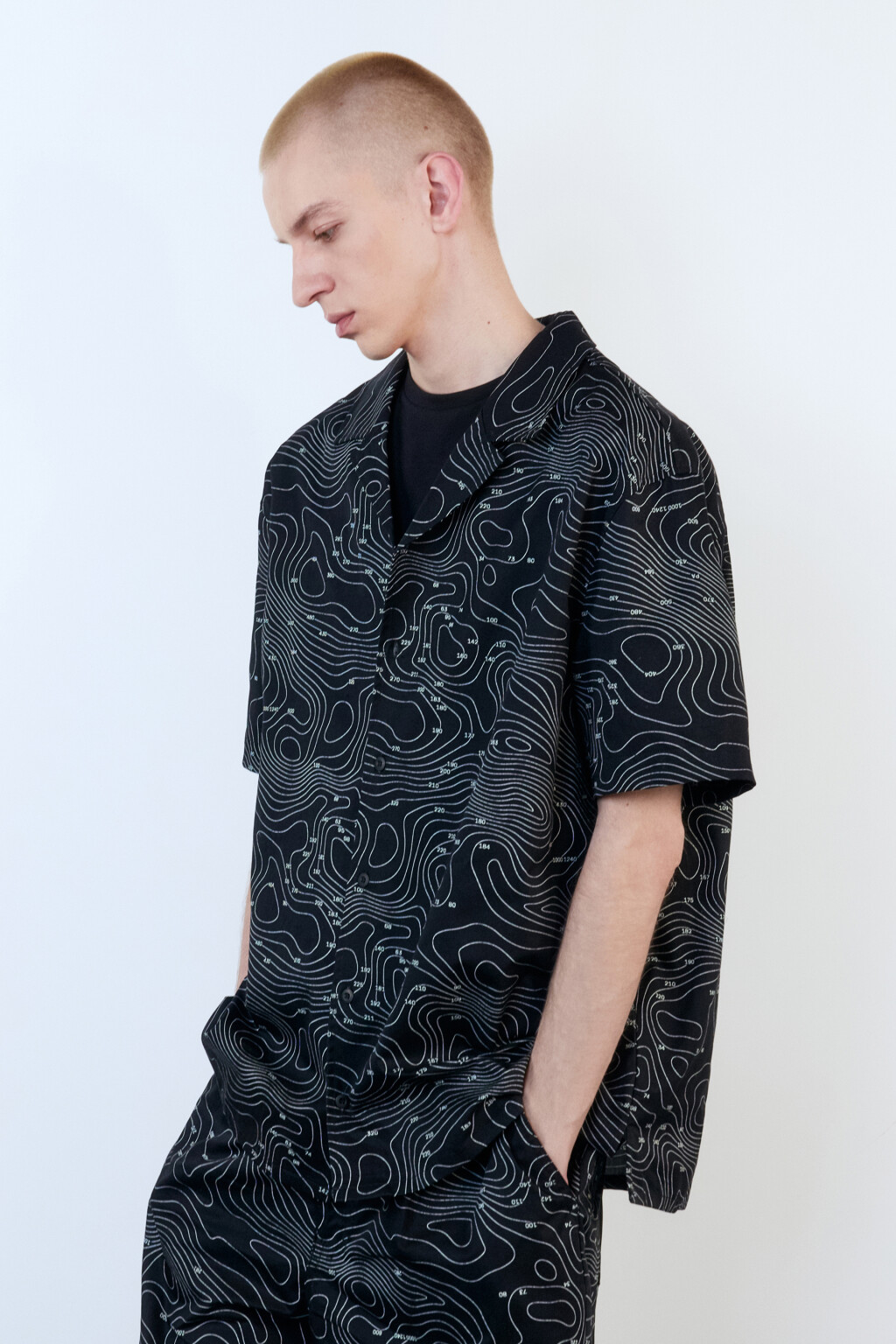 Рубашка хлопковая с коротким рукавом и принтом - цвет черный - 3