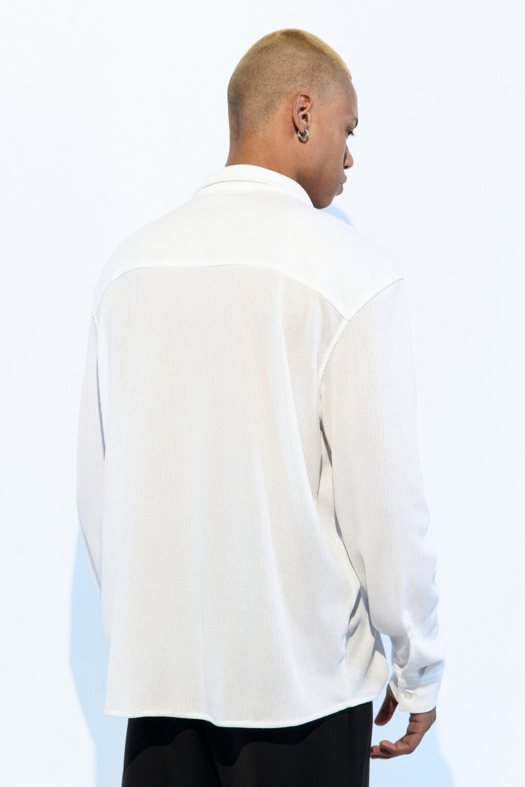 Рубашка прямая из фактурной ткани - цвет белый - 5