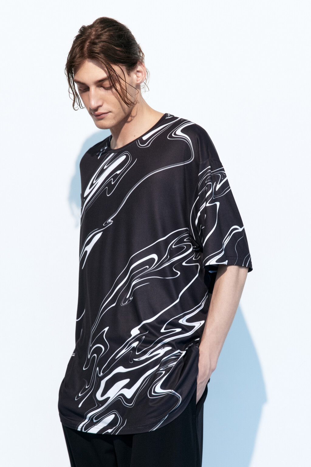 Футболка oversize спортивная с принтом - цвет черный - 4