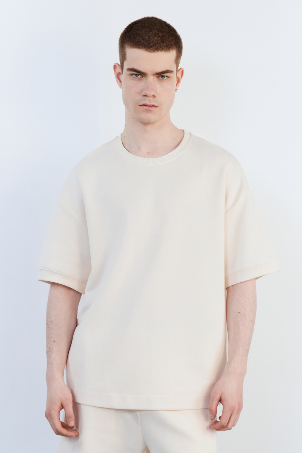 Футболка хлопковая из футера - цвет бежевый - 2