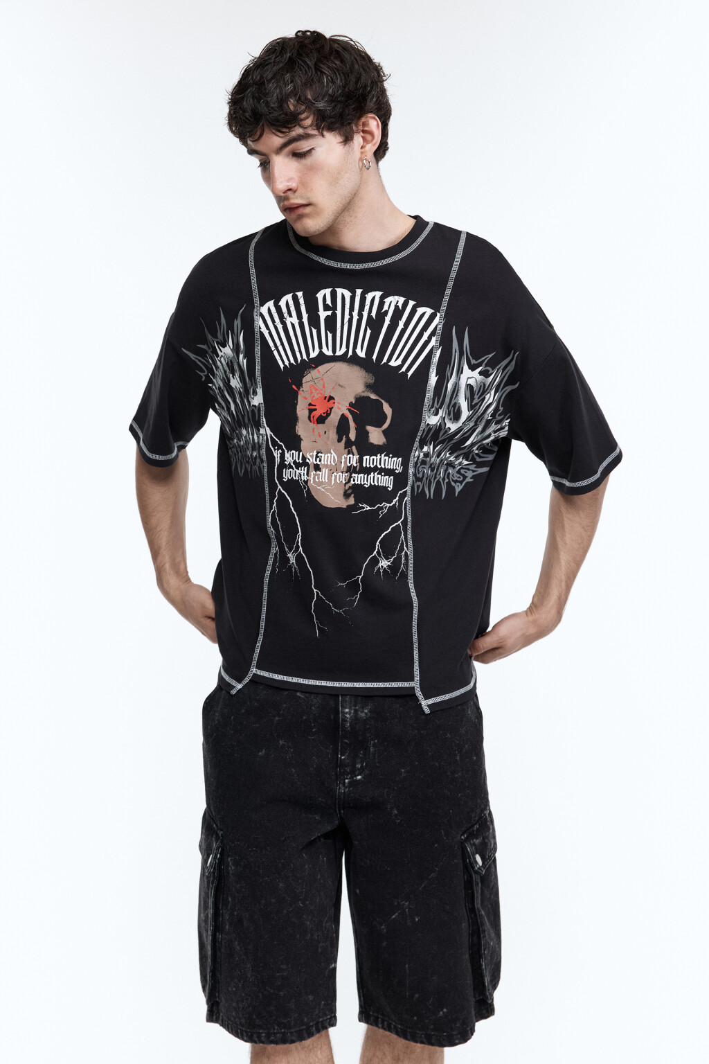 Футболка oversize в стиле гранж - цвет черный - 3