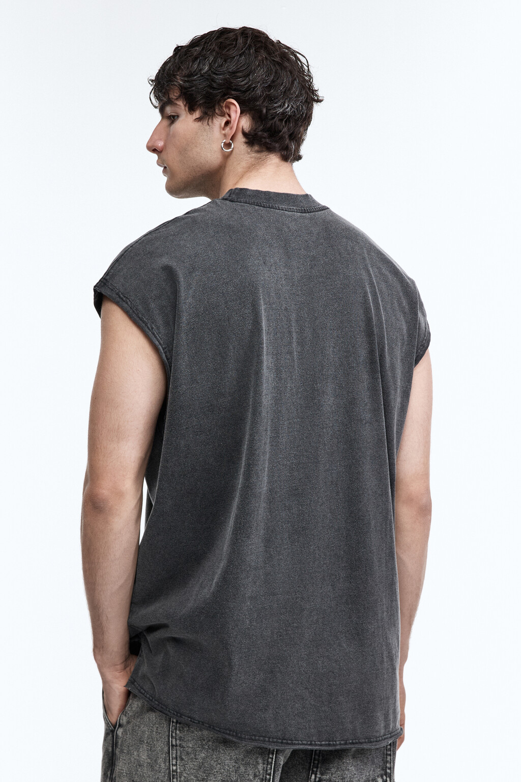 Футболка хлопковая с обрезанными рукавами - цвет серый - 5