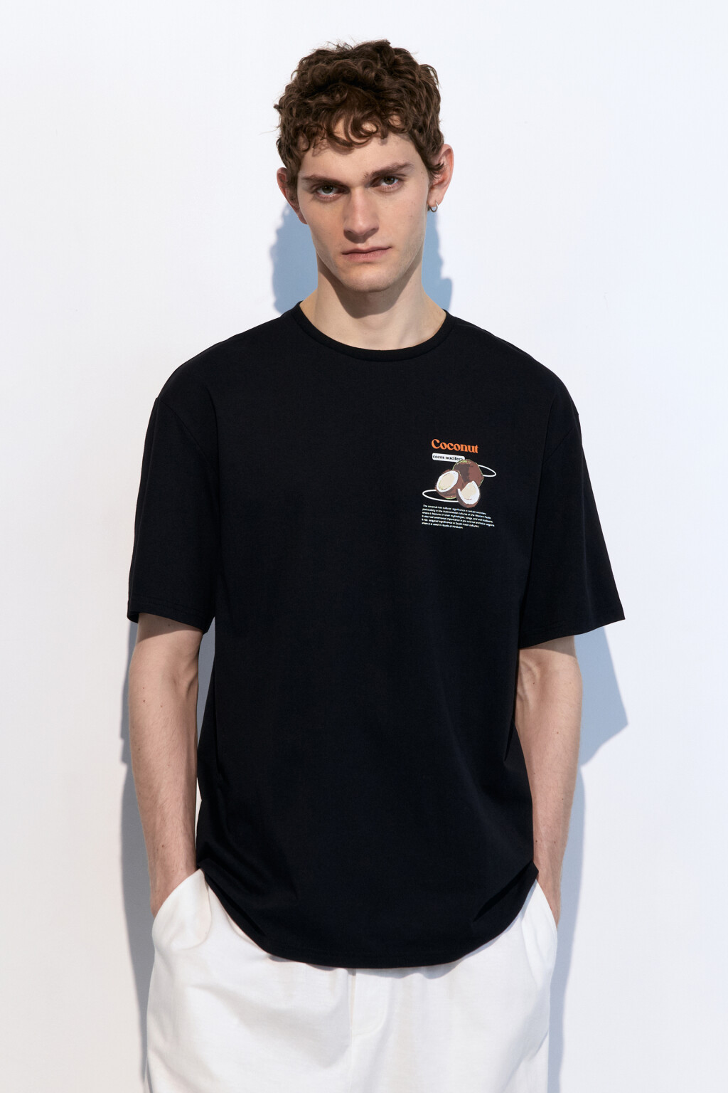 Футболка прямая с фруктовым принтом - цвет черный - 3