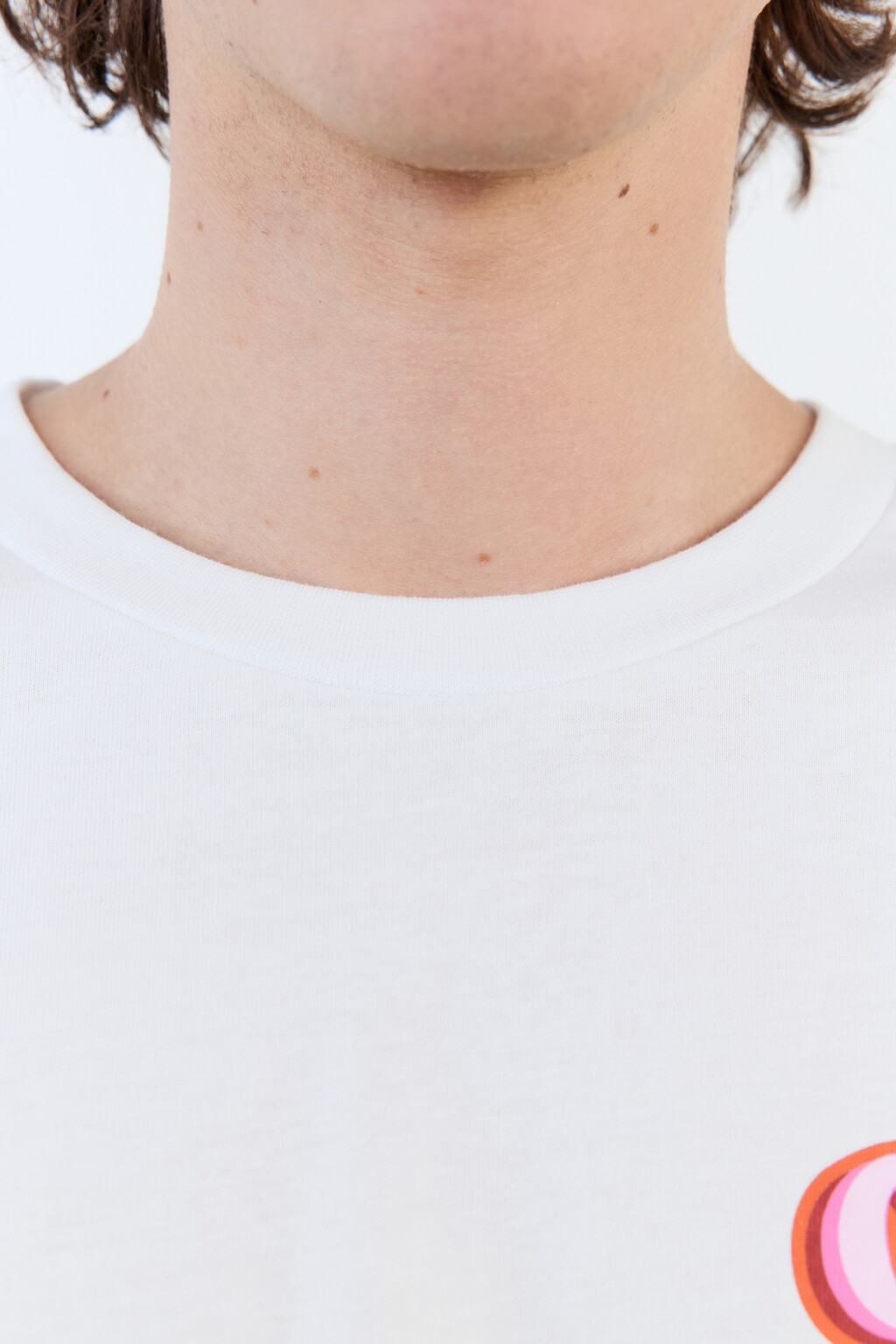 Футболка хлопковая с принтом в стиле нулевых - цвет белый - 6