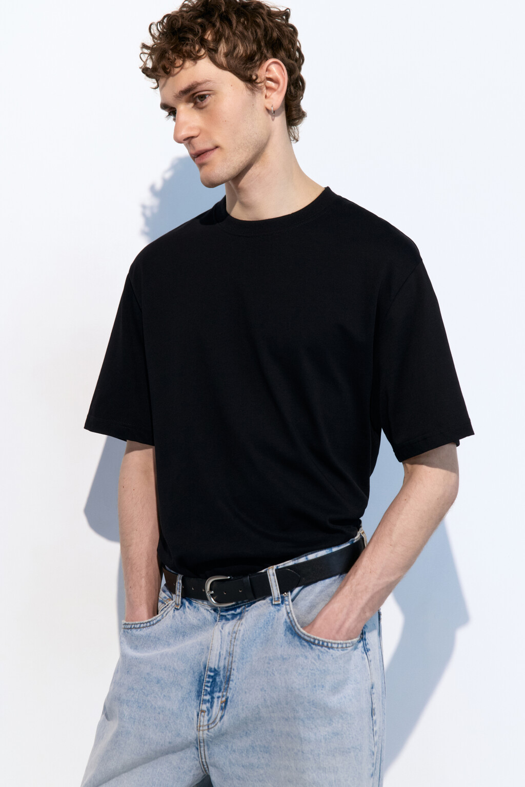 Футболка oversize базовая - цвет черный - 1