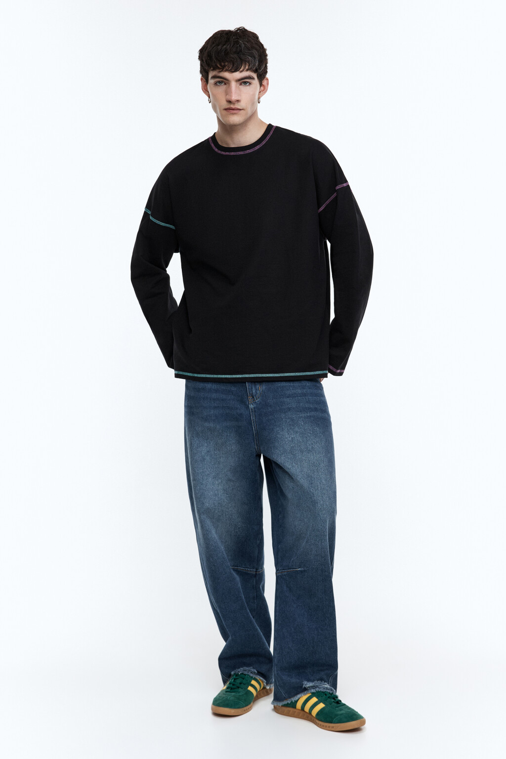 Лонгслив oversize с принтом-абстракцией - цвет черный - 6