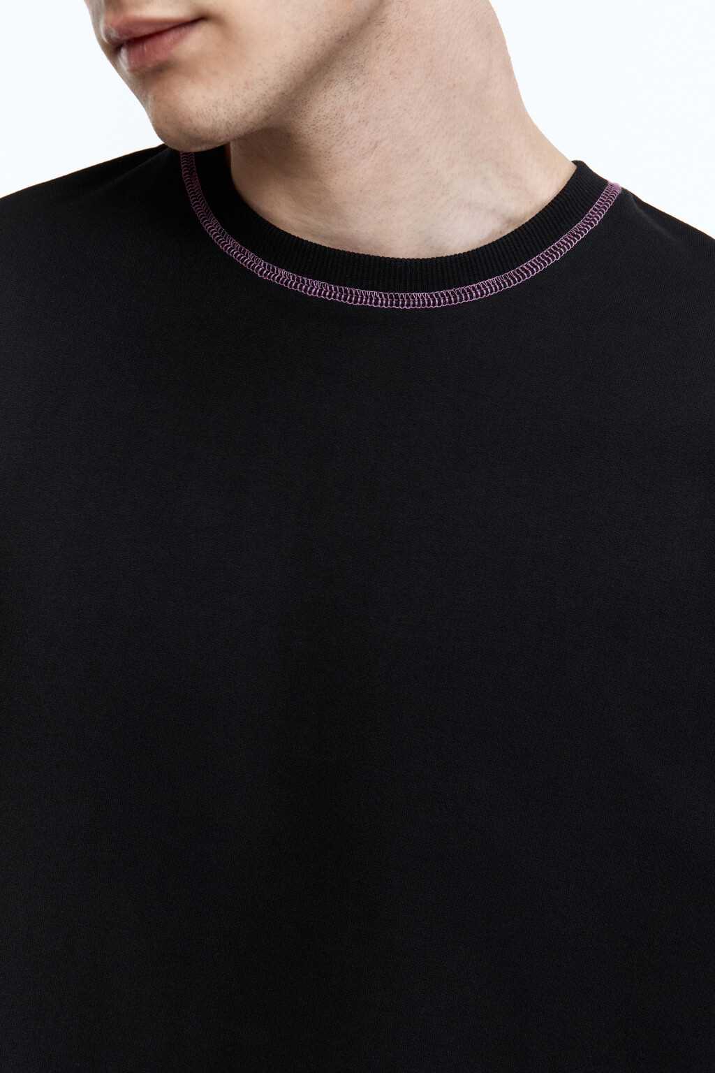 Лонгслив oversize с принтом-абстракцией - цвет черный - 7