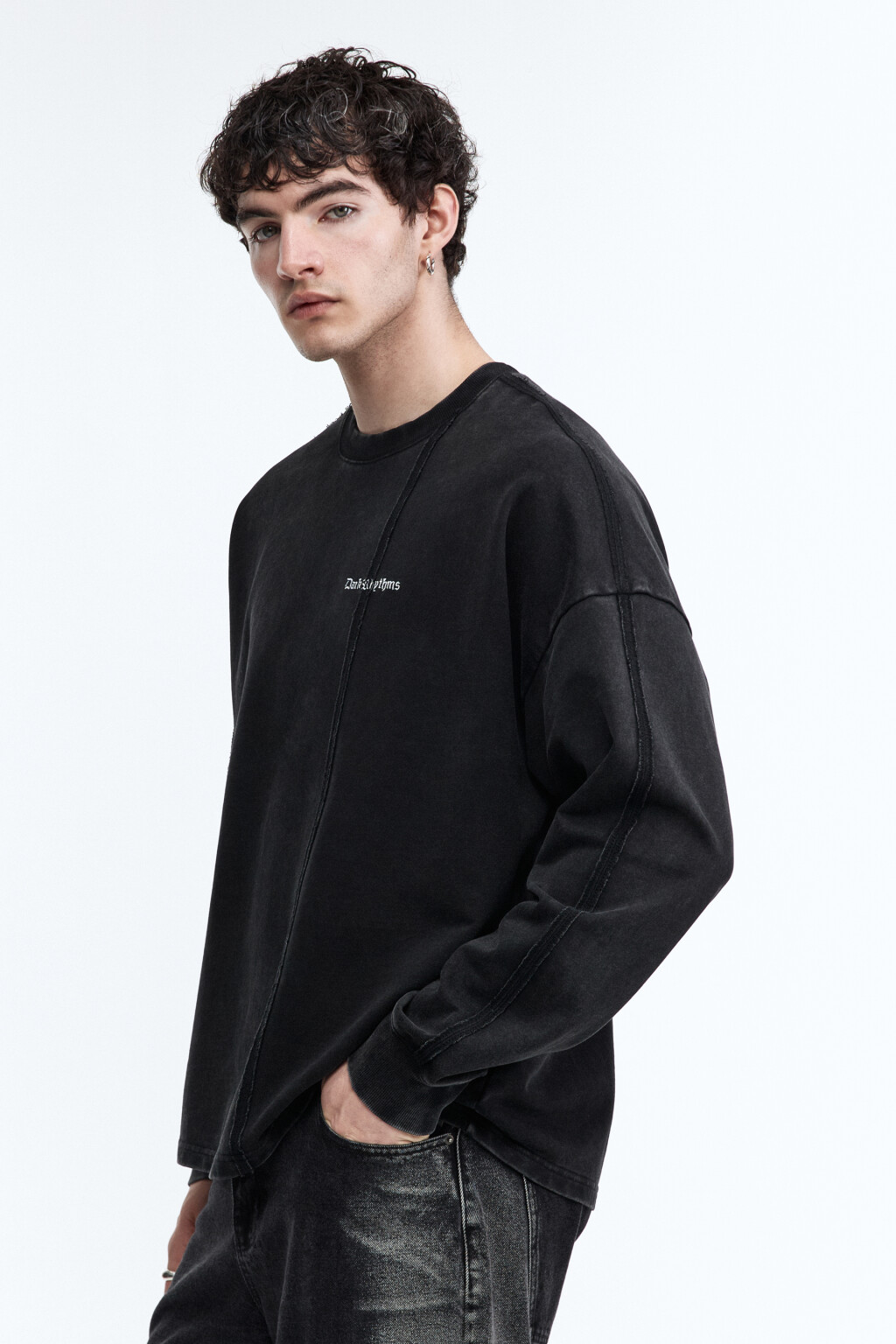 Свитшот oversize с вареным эффектом - цвет черный - 3