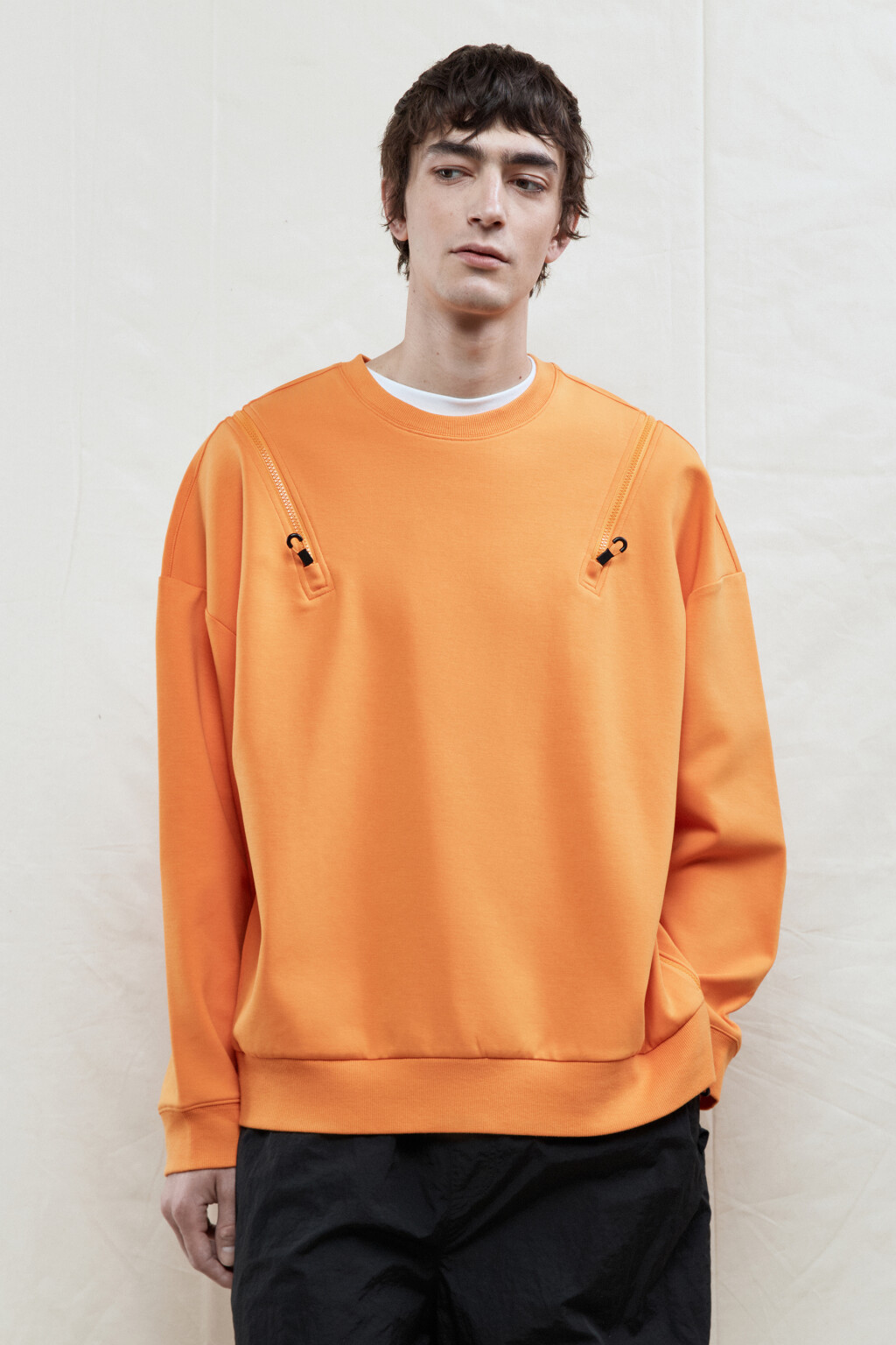 Свитшот oversize с молниями на плечах - цвет оранжевый - 2