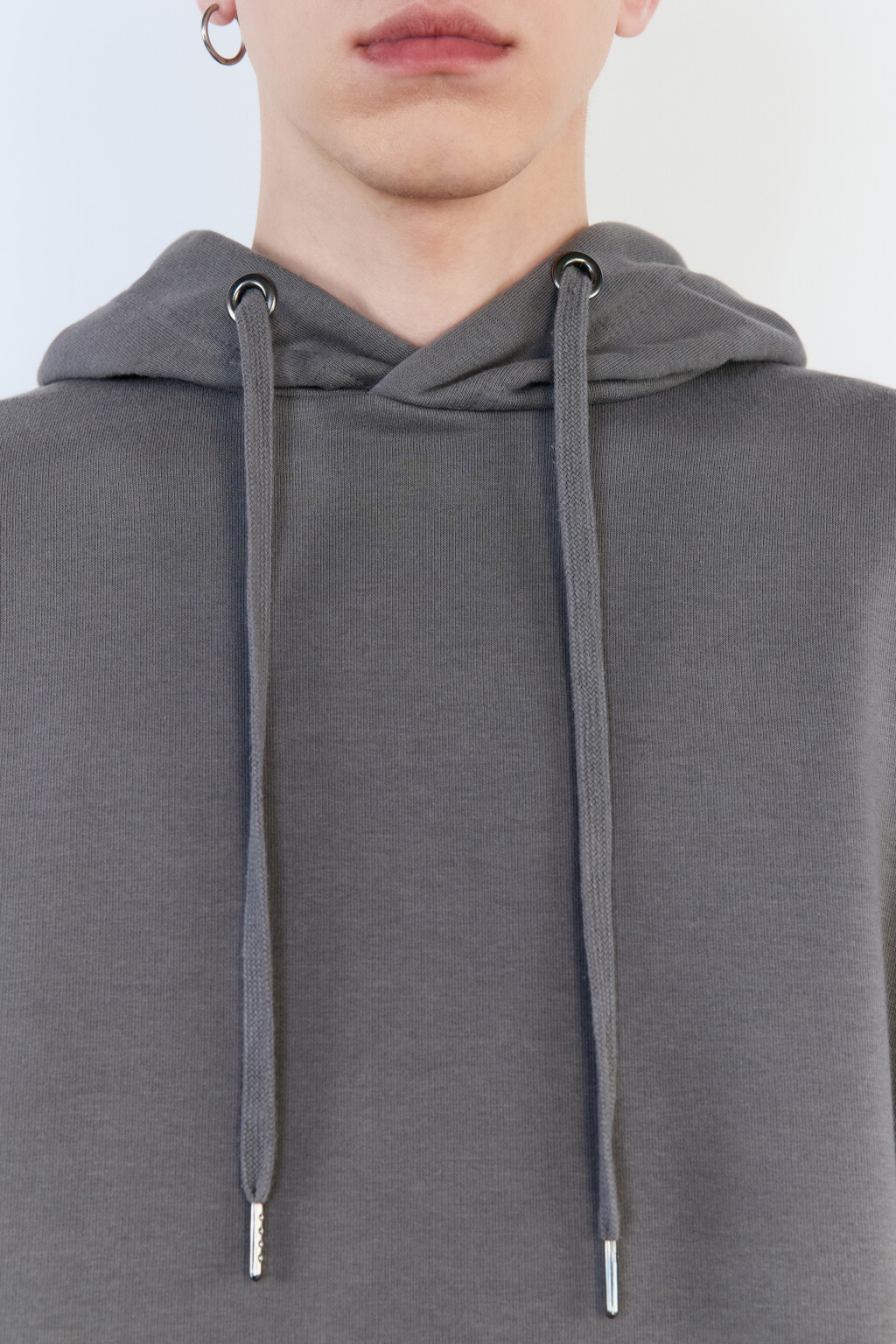 Худи укороченная с обрезанными рукавами - цвет серый - 6