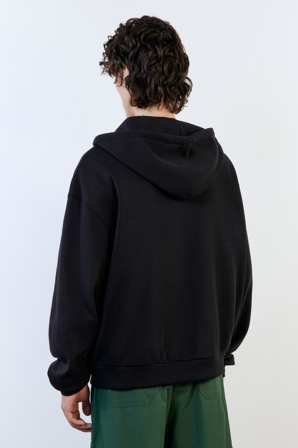 Худи на молнии oversize с капюшоном - цвет черный - 4