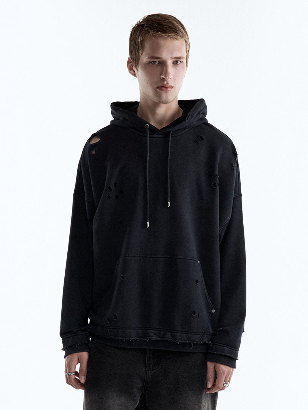 Худи oversize рваная с вареным эффектом - цвет черный - 2