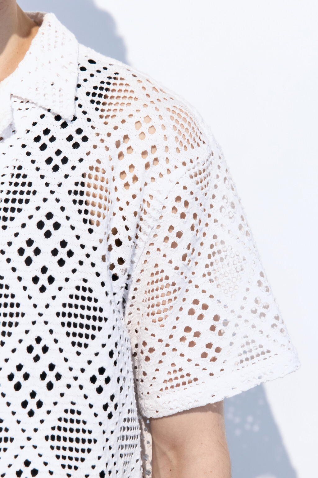 Рубашка с коротким рукавом из ткани кроше - цвет молочный - 7