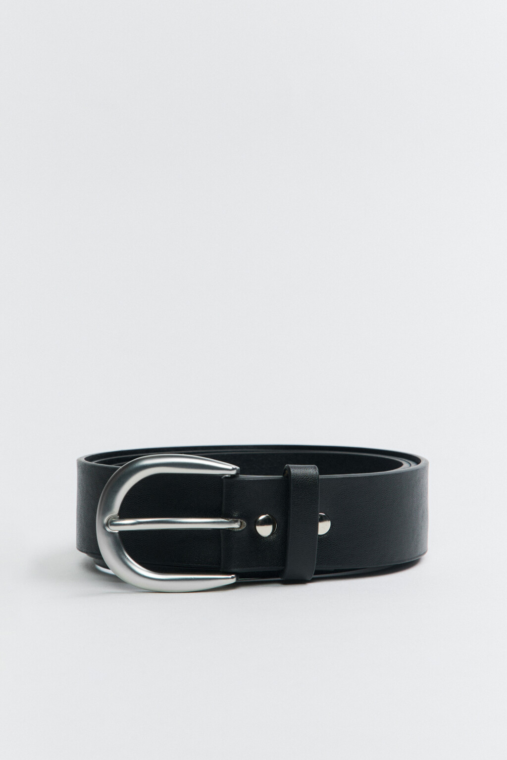 Ремень брючный с закругленной пряжкой - цвет черный - 1