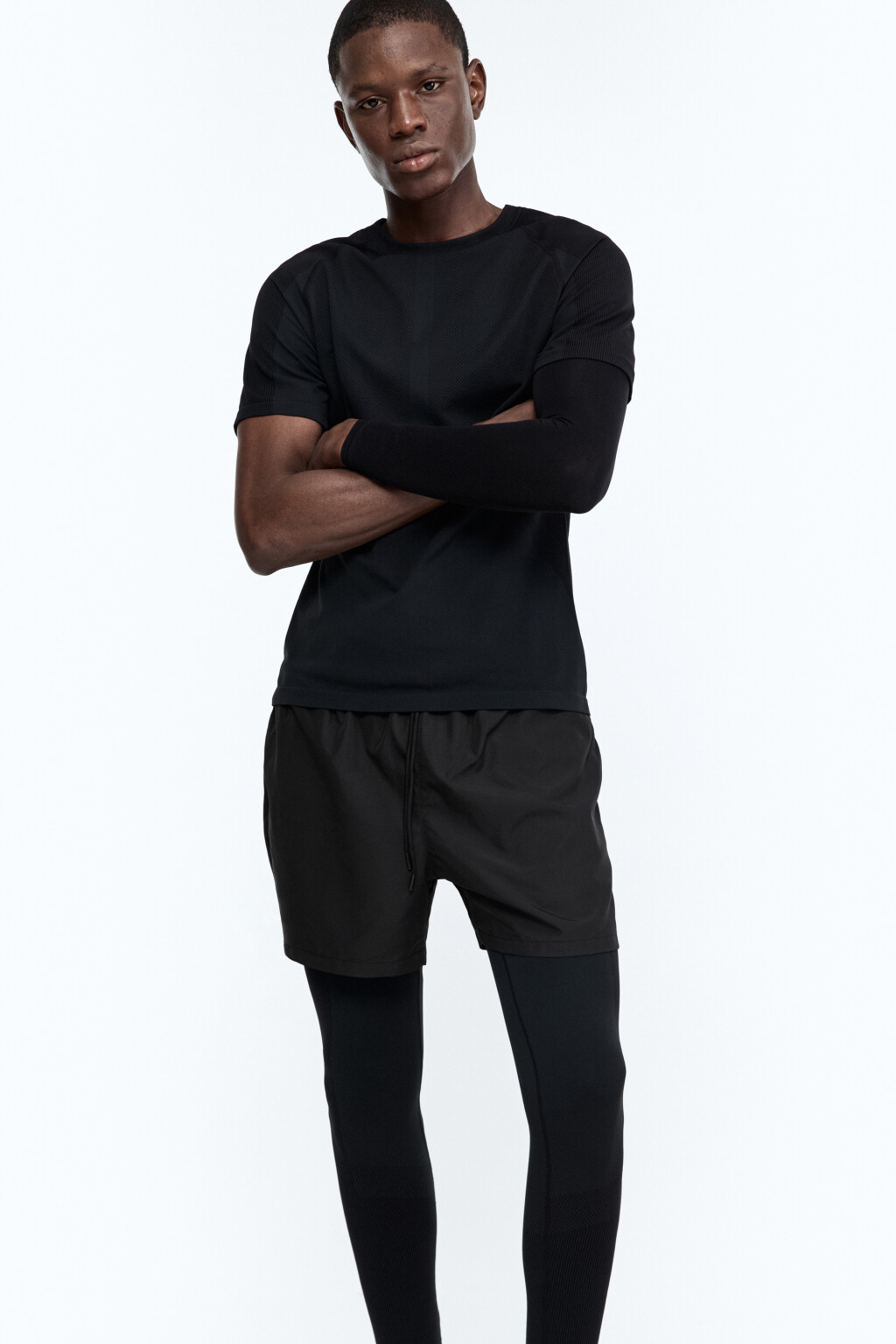 Шорты спортивные с поясом на завязках - цвет черный - 6