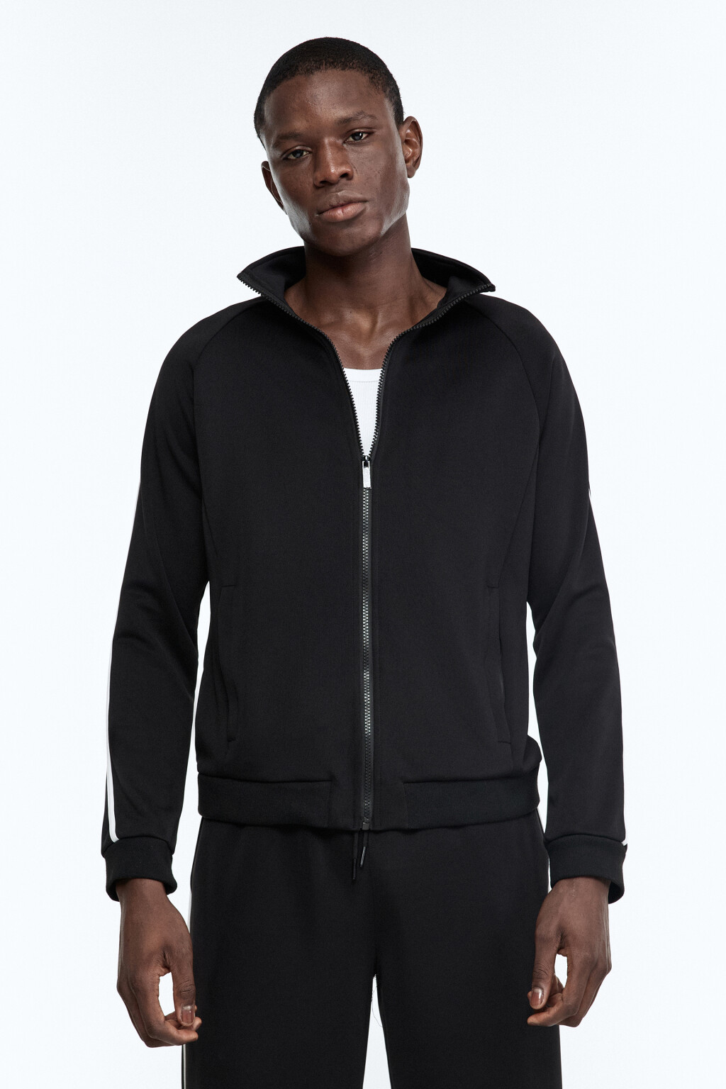 Куртка-олимпийка спортивная с лампасами - цвет черный - 1