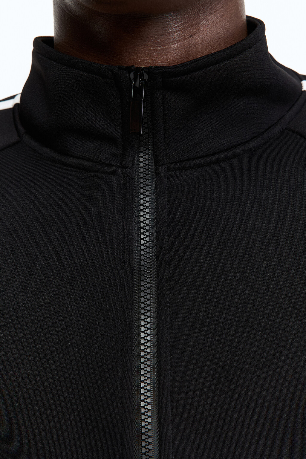 Куртка-олимпийка спортивная с лампасами - цвет черный - 7