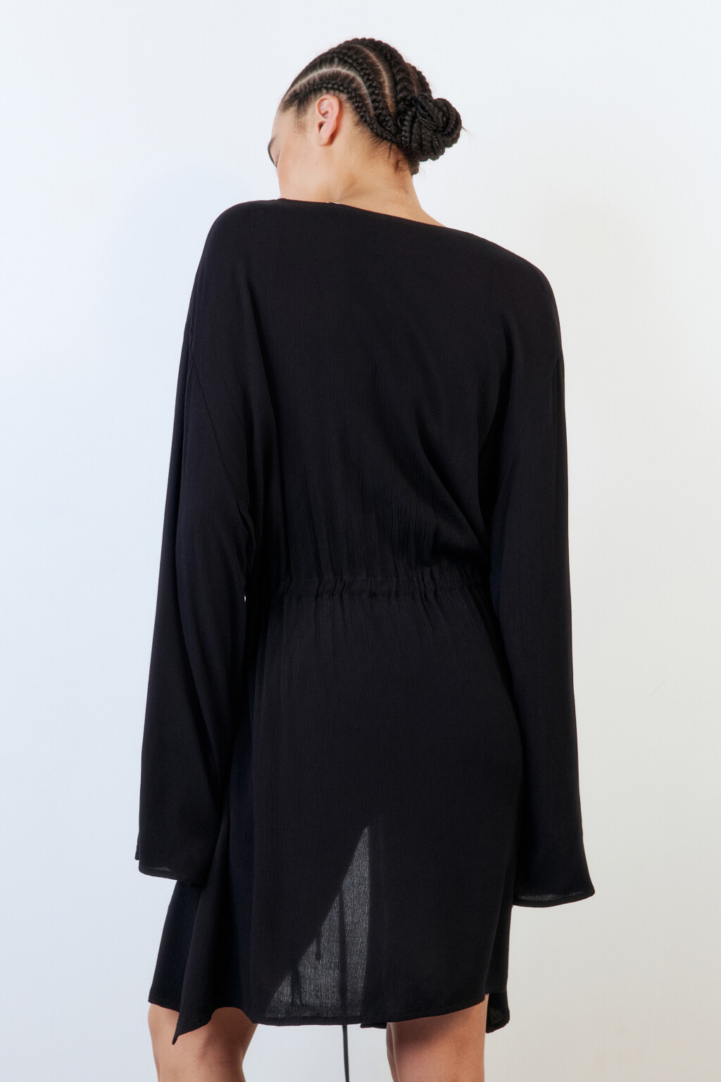 Туника пляжная вискозная с длинными рукавами - цвет черный - 5