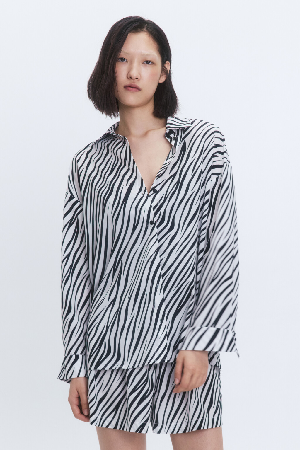 Рубашка пляжная с анималистическим принтом - цвет черный - 2