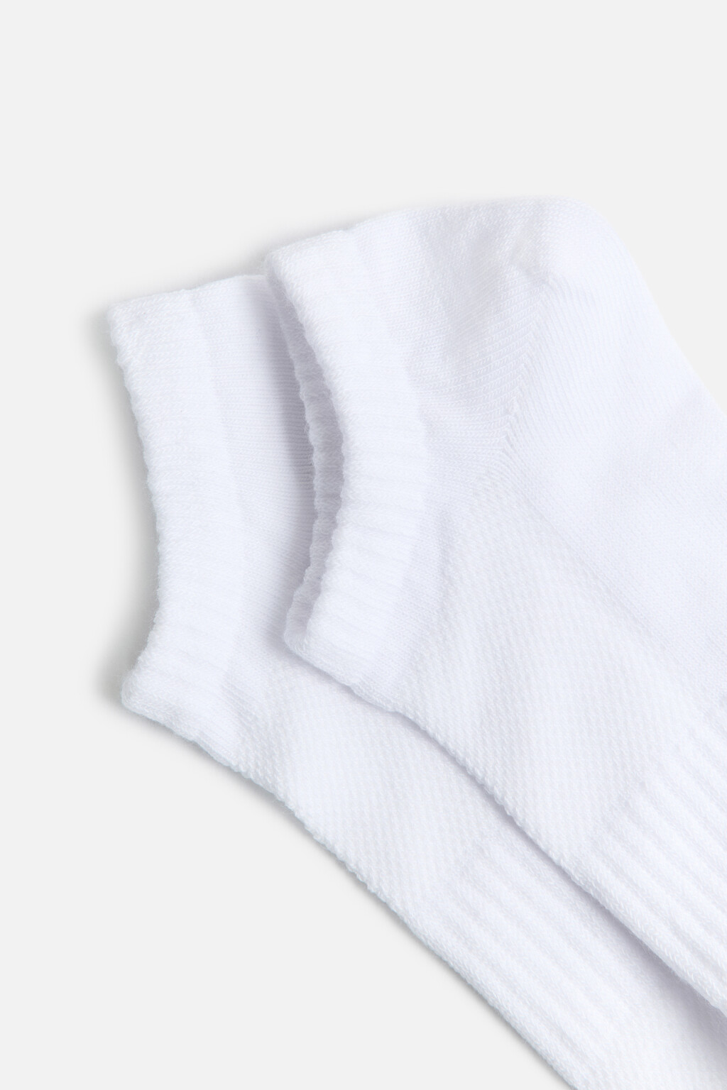 Носки короткие хлопковые с перфорацией - цвет белый - 2