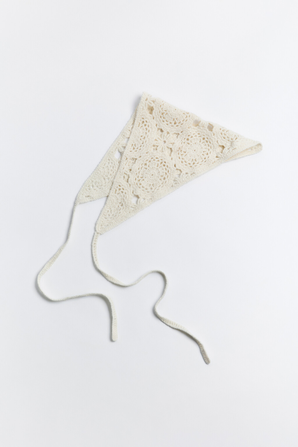 Косынка вязаная ажурная - цвет бежевый - 2
