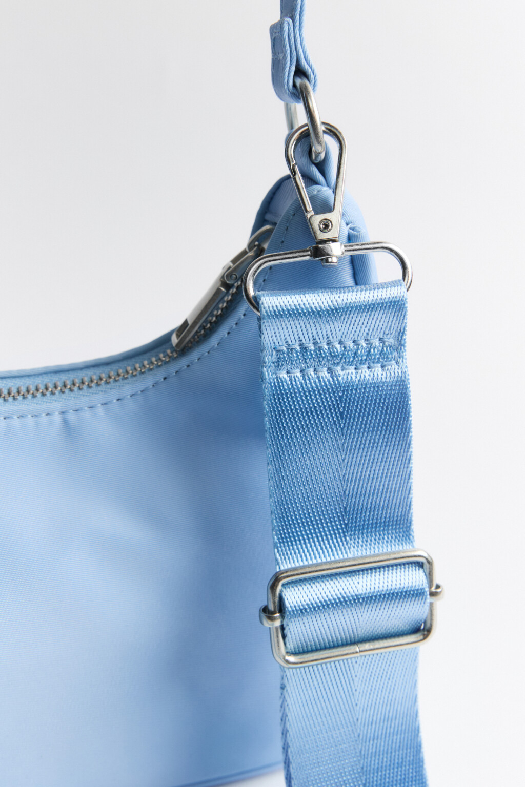 Сумка-багет на плечо текстильная с ремнем - цвет голубой - 6