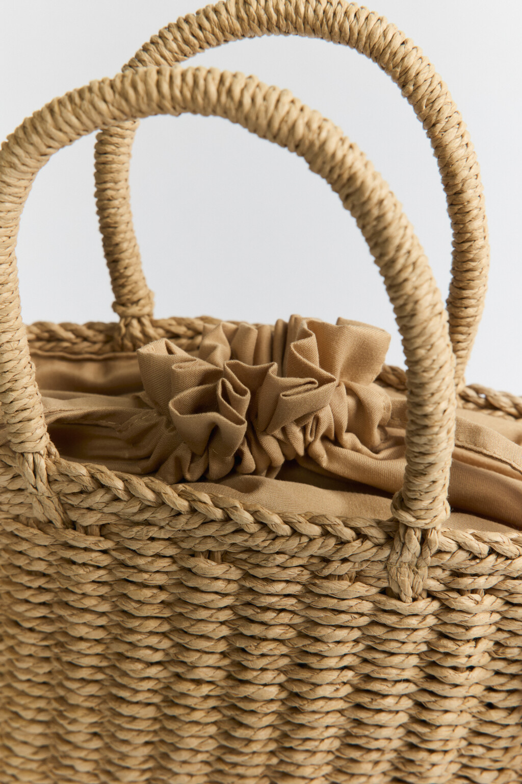 Сумка на руку плетеная с мешочком - цвет бежевый - 5
