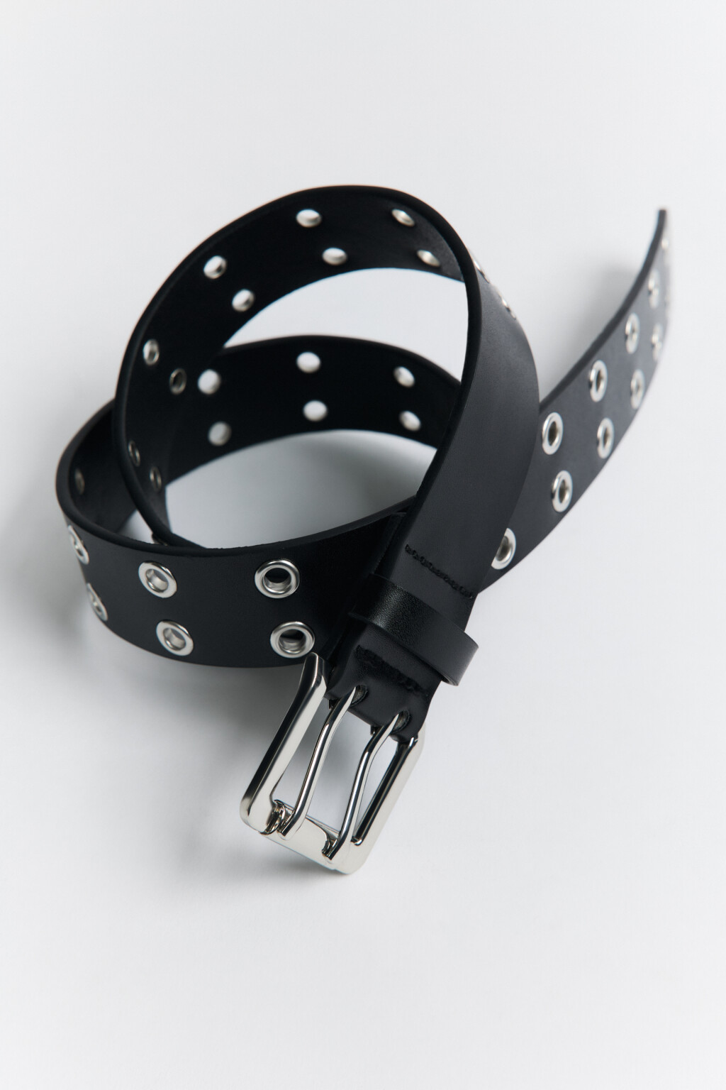 Ремень с двойным рядом люверсов - цвет черный - 1