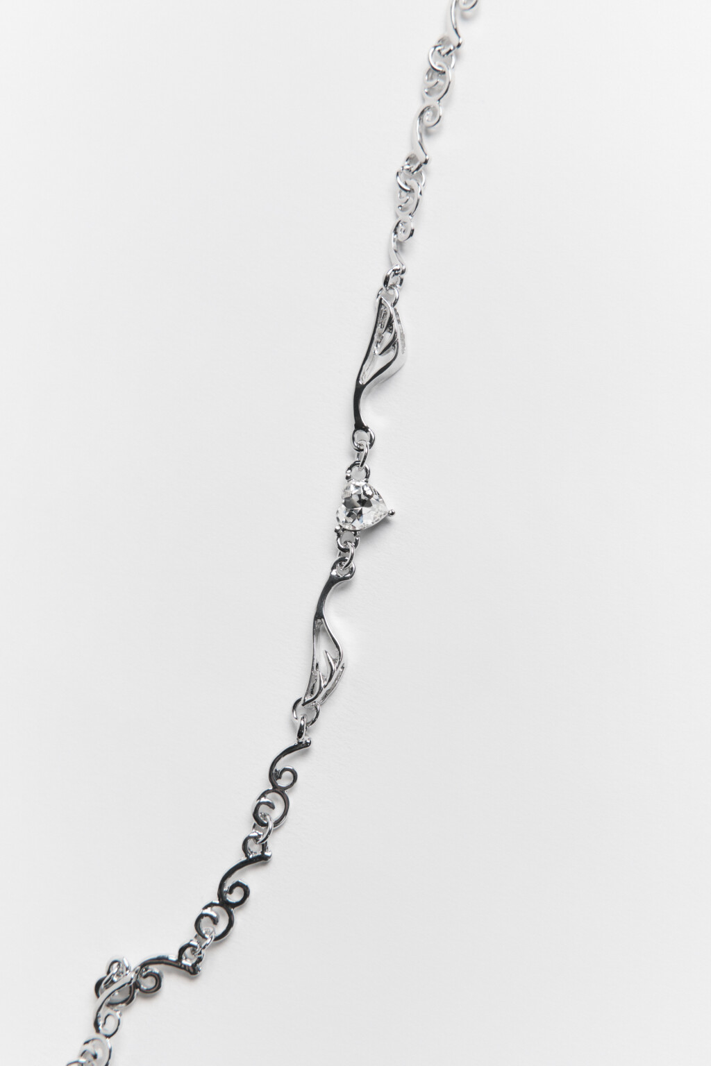 Цепочка на шею с сердечком и кристаллом - цвет черный - 2