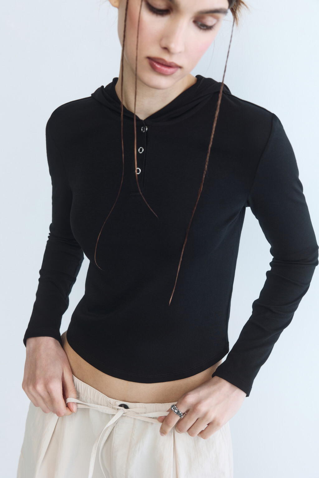 кольцо женское - цвет серый - 2