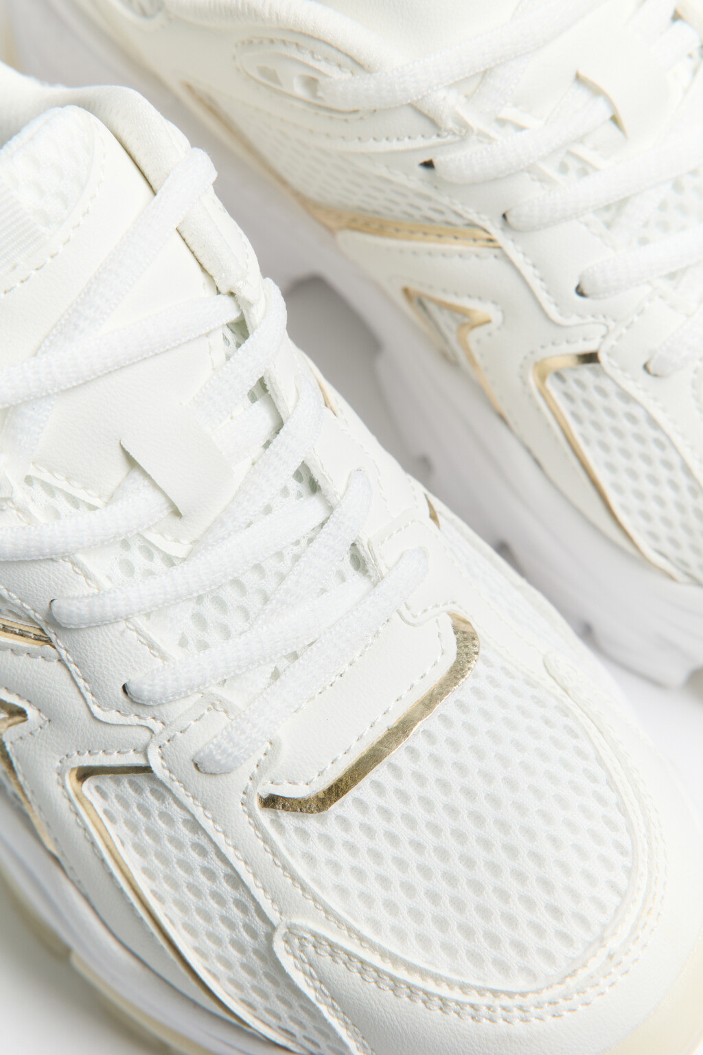 Кроссовки на высокой подошве - цвет белый - 5