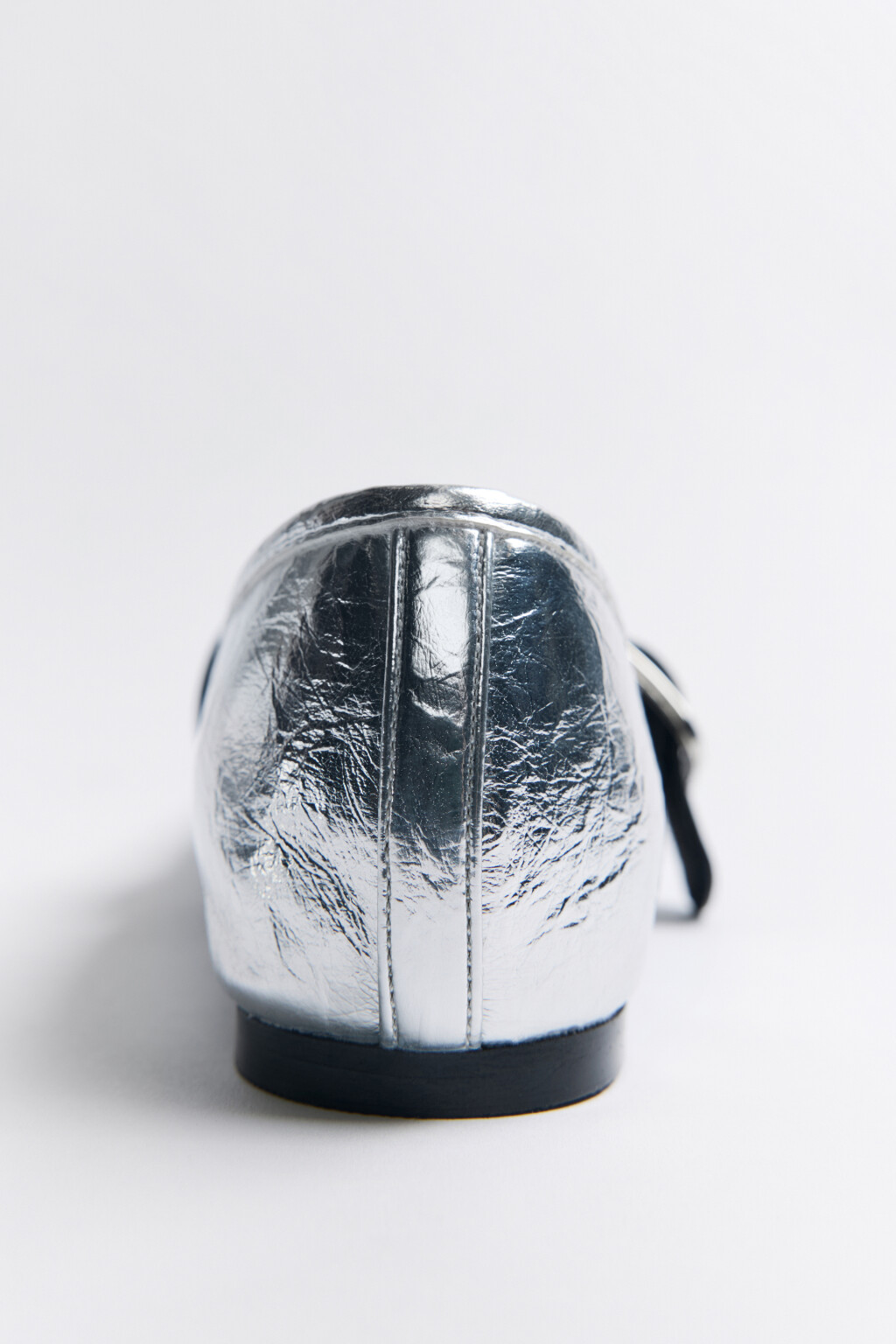 Балетки серебристые с ремешком - цвет серый - 4