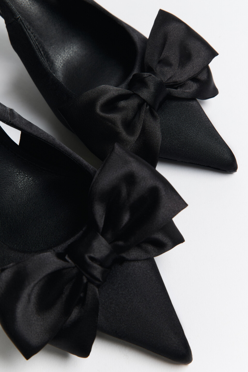 Туфли сатиновые с бантиком - цвет черный - 6