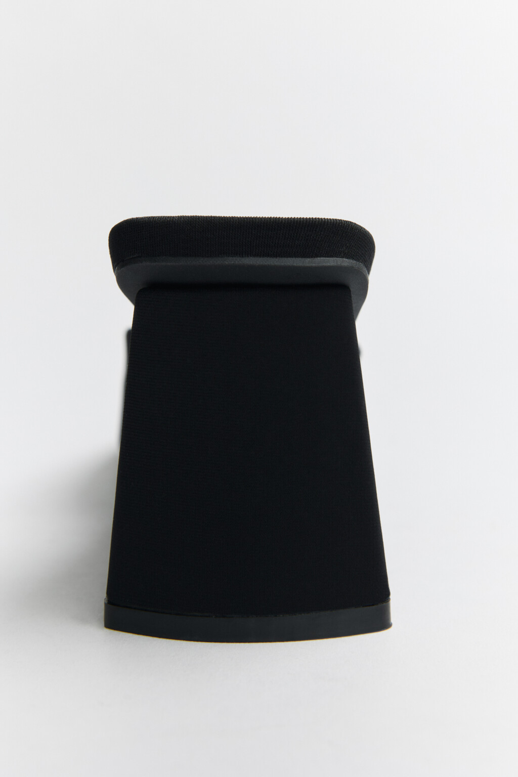 Мюли из текстиля на устойчивом каблуке - цвет черный - 4