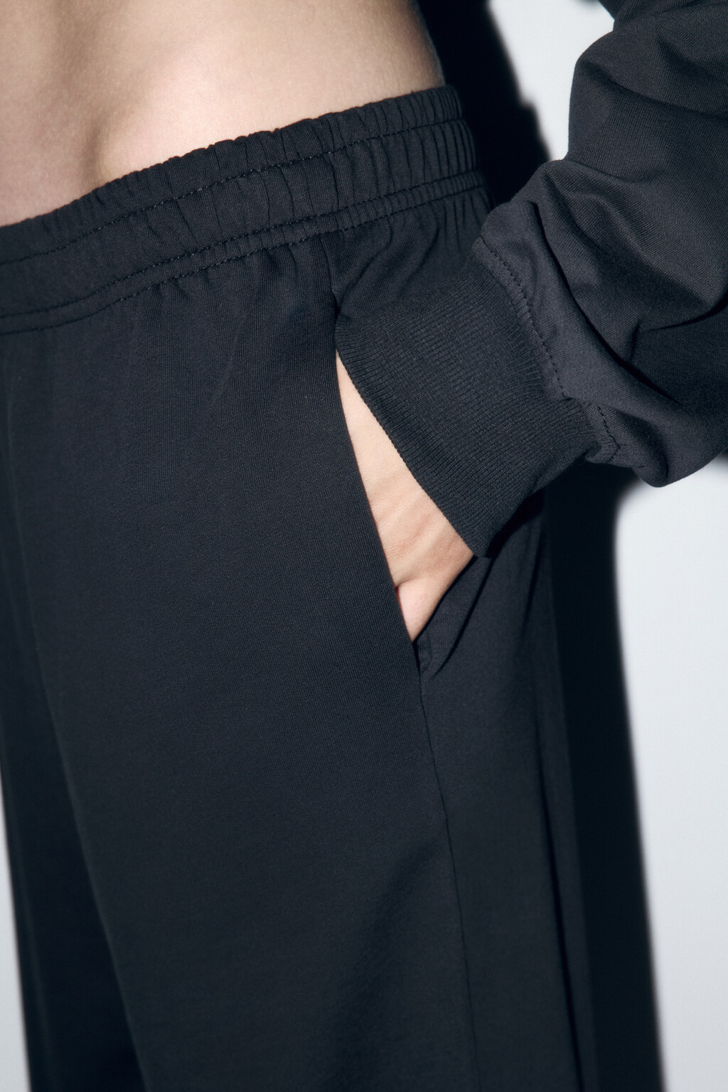 Брюки-джоггеры базовые из футера - цвет черный - 7