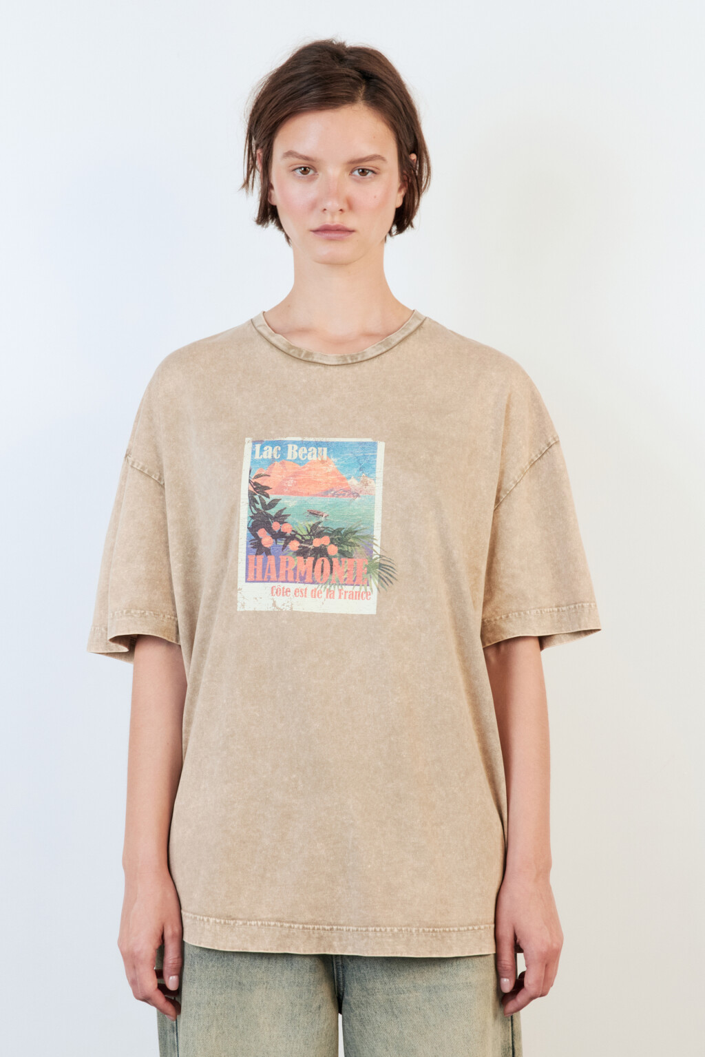 Футболка oversize с вареным эффектом и принтом - цвет бежевый - 2