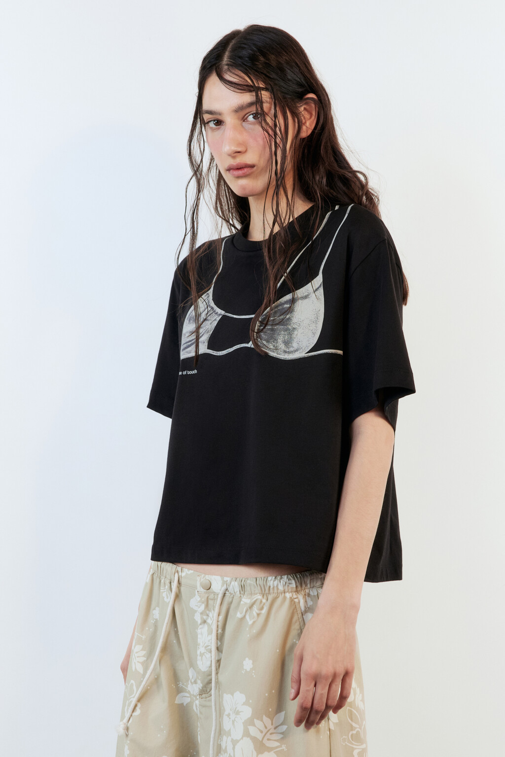 Футболка oversize с принтом-бикини - цвет черный - 3