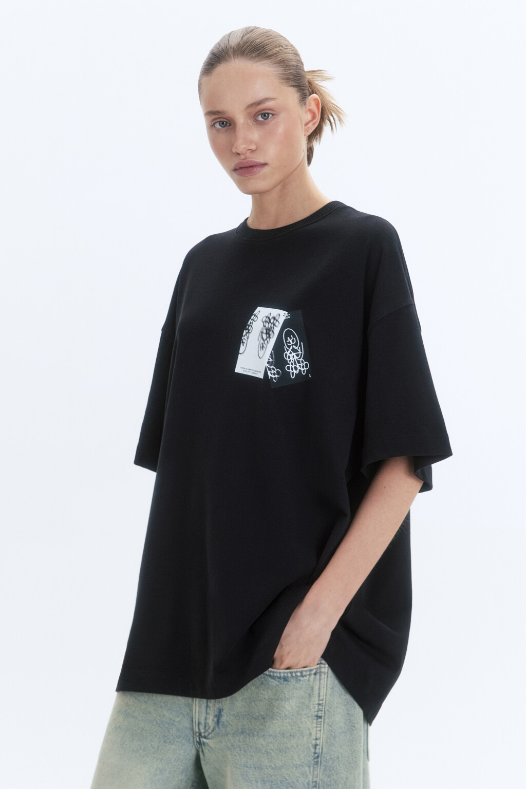 Футболка унисекс с принтом и надписями - цвет черный - 4