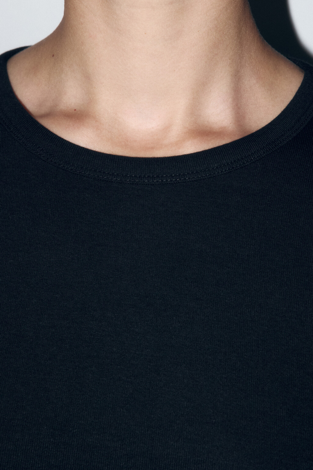 Футболка облегающая хлопковая - цвет черный - 6