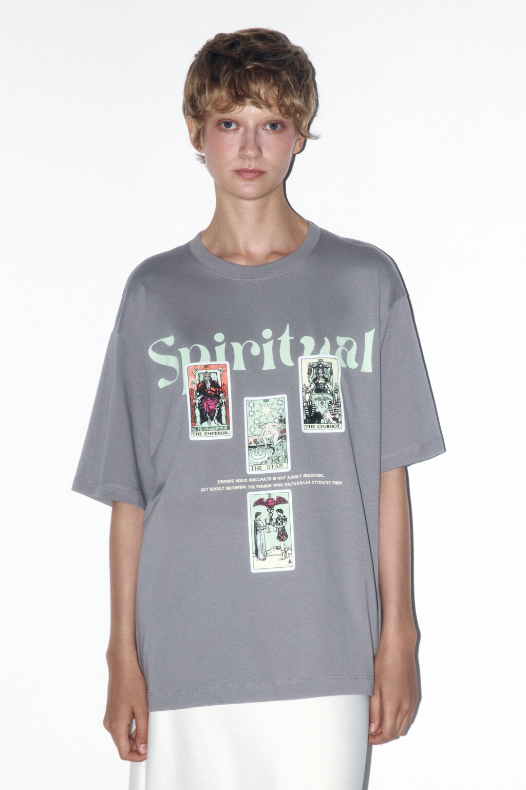 Футболка хлопковая с принтом в стиле таро - цвет серый - 2