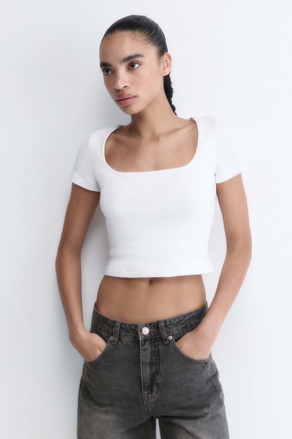 Футболка-топ облегающая с вырезом-каре - цвет белый - 2