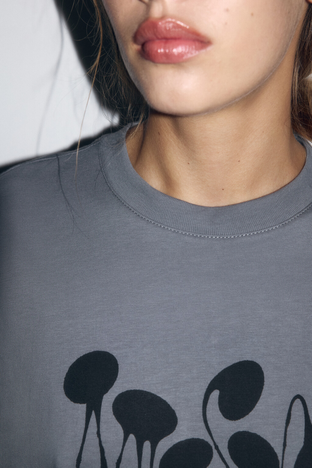 Футболка прямая хлопковая с принтом - цвет серый - 6